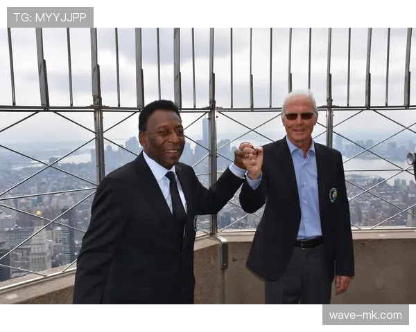 贝肯鲍尔战术理念焕发新生，引领现代足球战术革新