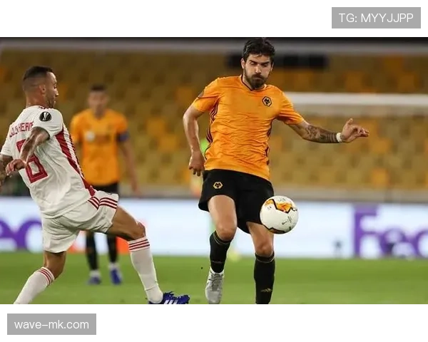 瓦伦西亚中路渗透战术优势明显，球队攻防两端表现均衡提升