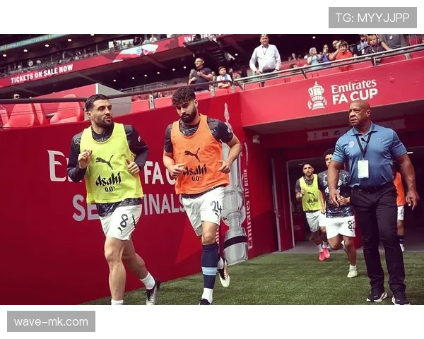 科瓦契奇对阵曼城中场体系的控球与突破能力分析